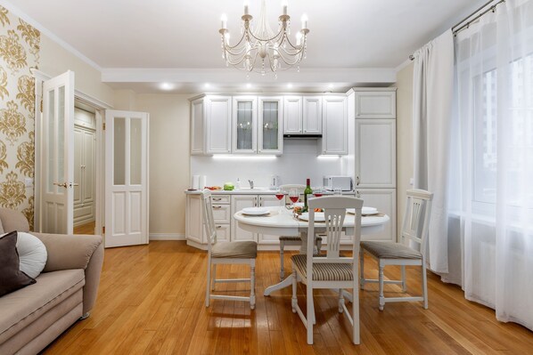 Comfort Apartment | Private kitchen | Electric kettle - Comfortable apartments in Minsk's Mayak (Minsk)