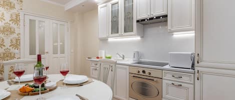 Comfort Apartment | Private kitchen | Electric kettle