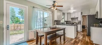 Pet + Family Friendly | Office | 30 Day | Longmont