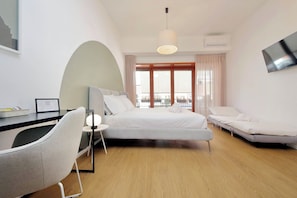 Quarzo Room | Interior - Suites del Gallo (Rome)