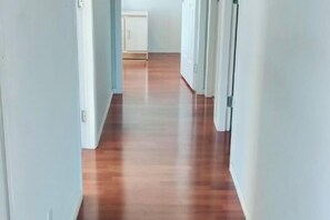 Interior - LXY Condo (Vancouver)