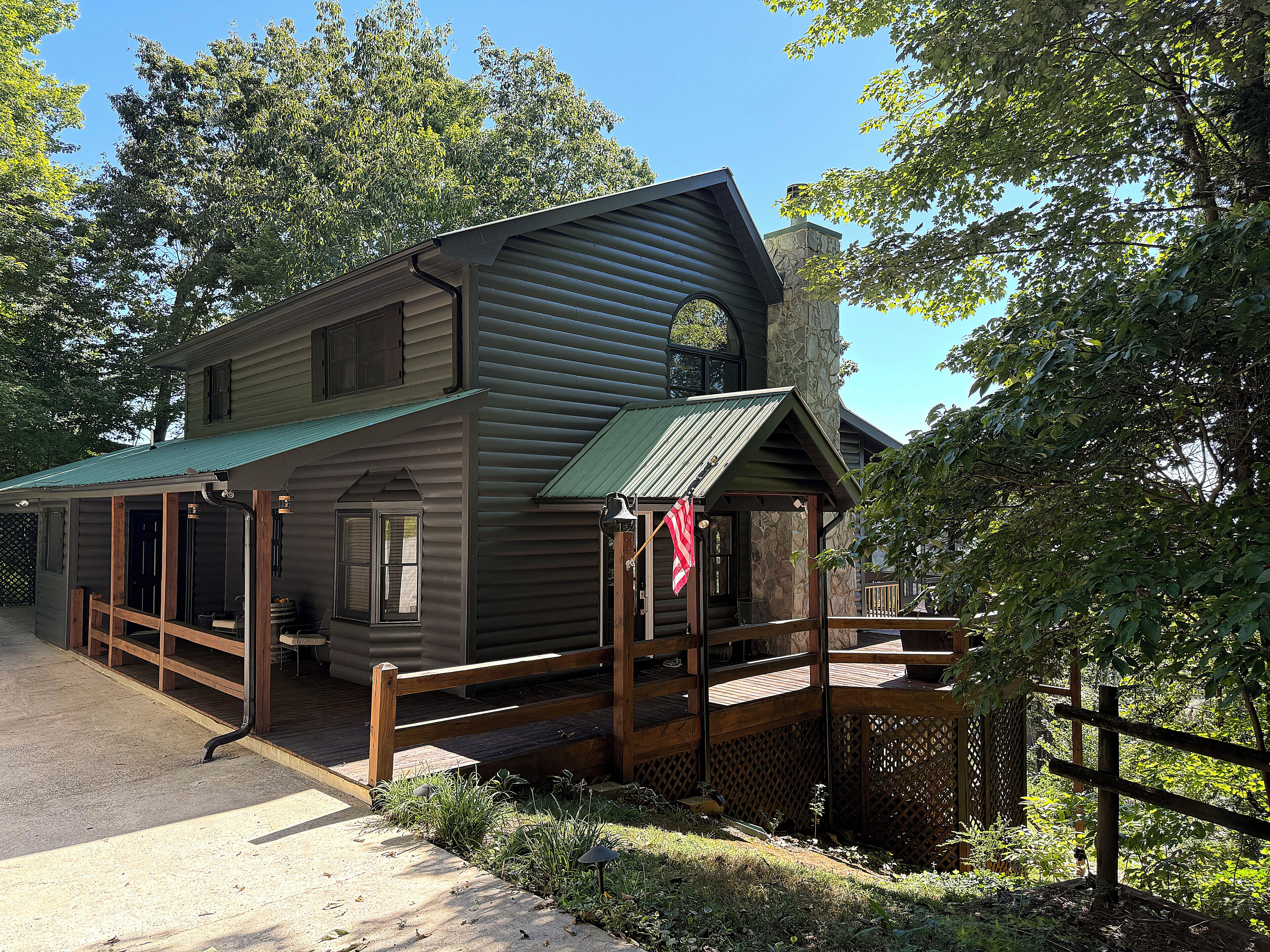 المنشأة من الخارج