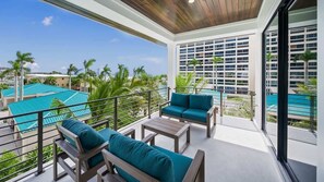 Property grounds - Over The Top - Gulf Views, Waterslide, Movie Room/Sports Ct (Siesta Key)