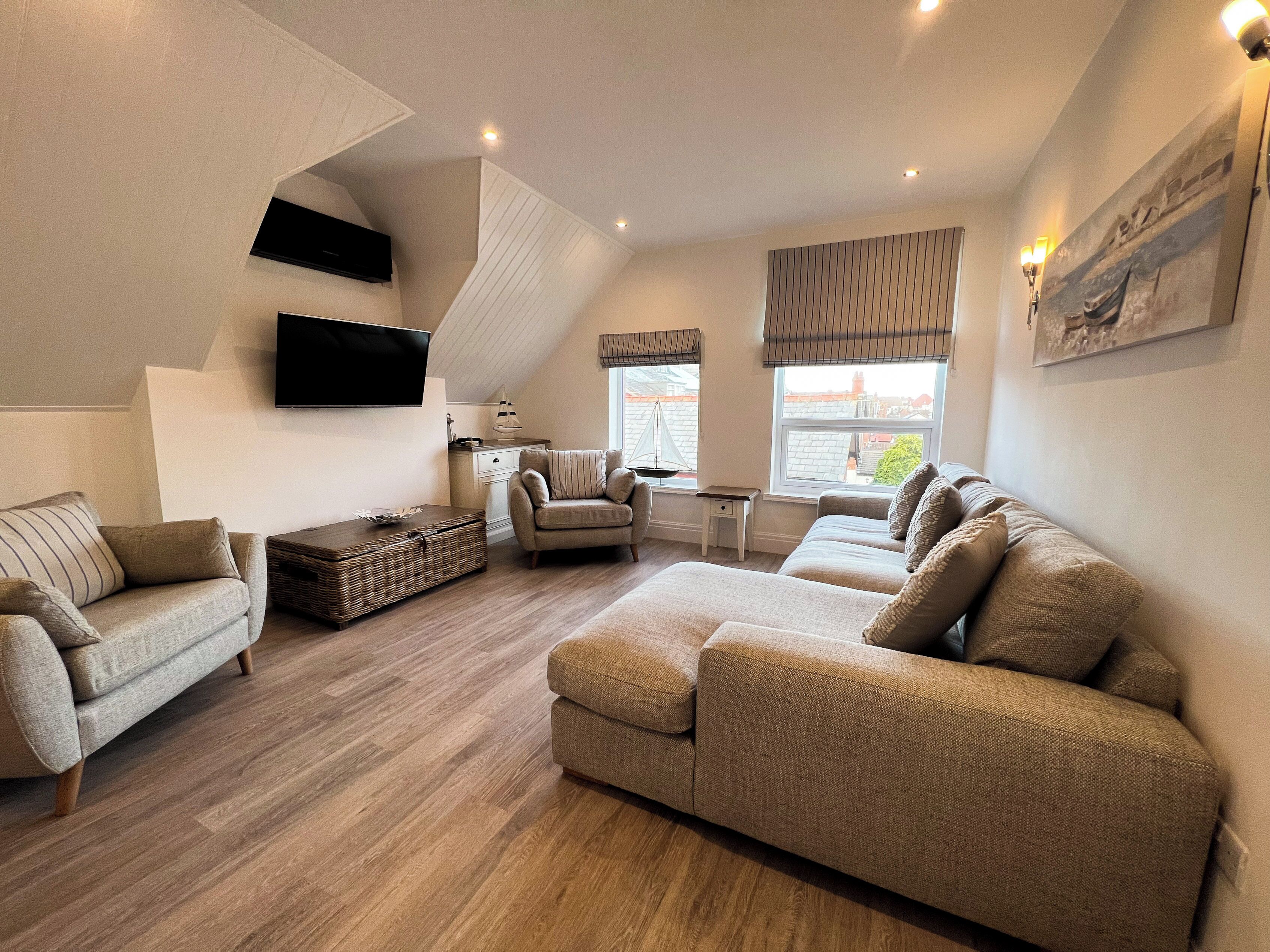 Deluxe Apartment, Garden View | Living area | 40-inch Smart TV with digital channels, Netflix, streaming services