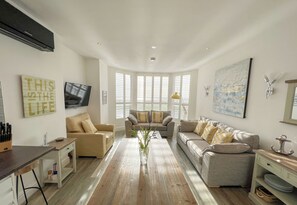 Luxury Apartment, Sea View | Living area | 40-inch Smart TV with digital channels, Netflix, streaming services - St Annes Beach Apartments (Lytham St. Anne's)