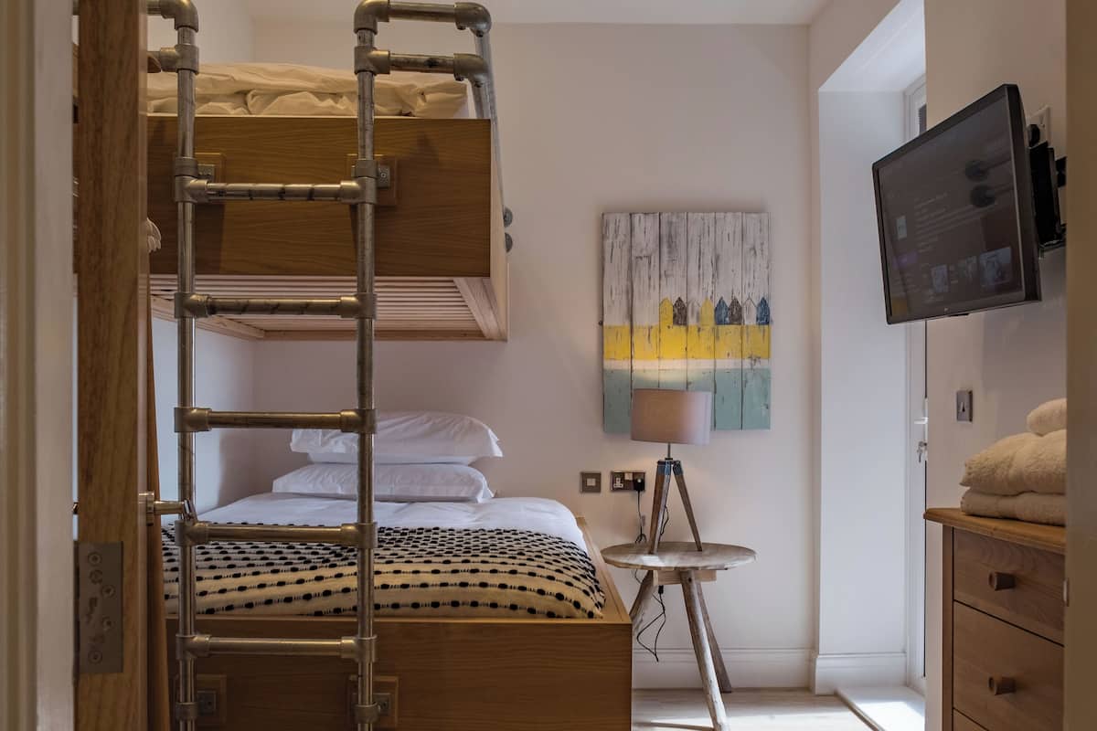 Chambres insonorisées, fer et planche à repasser, Wi-Fi gratuit