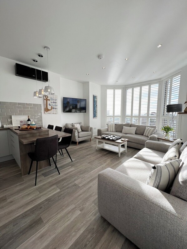 Luxury Apartment, Patio, Sea View | Private kitchen | Espresso maker, electric kettle - St Annes Beach Apartments (Lytham St. Anne's)