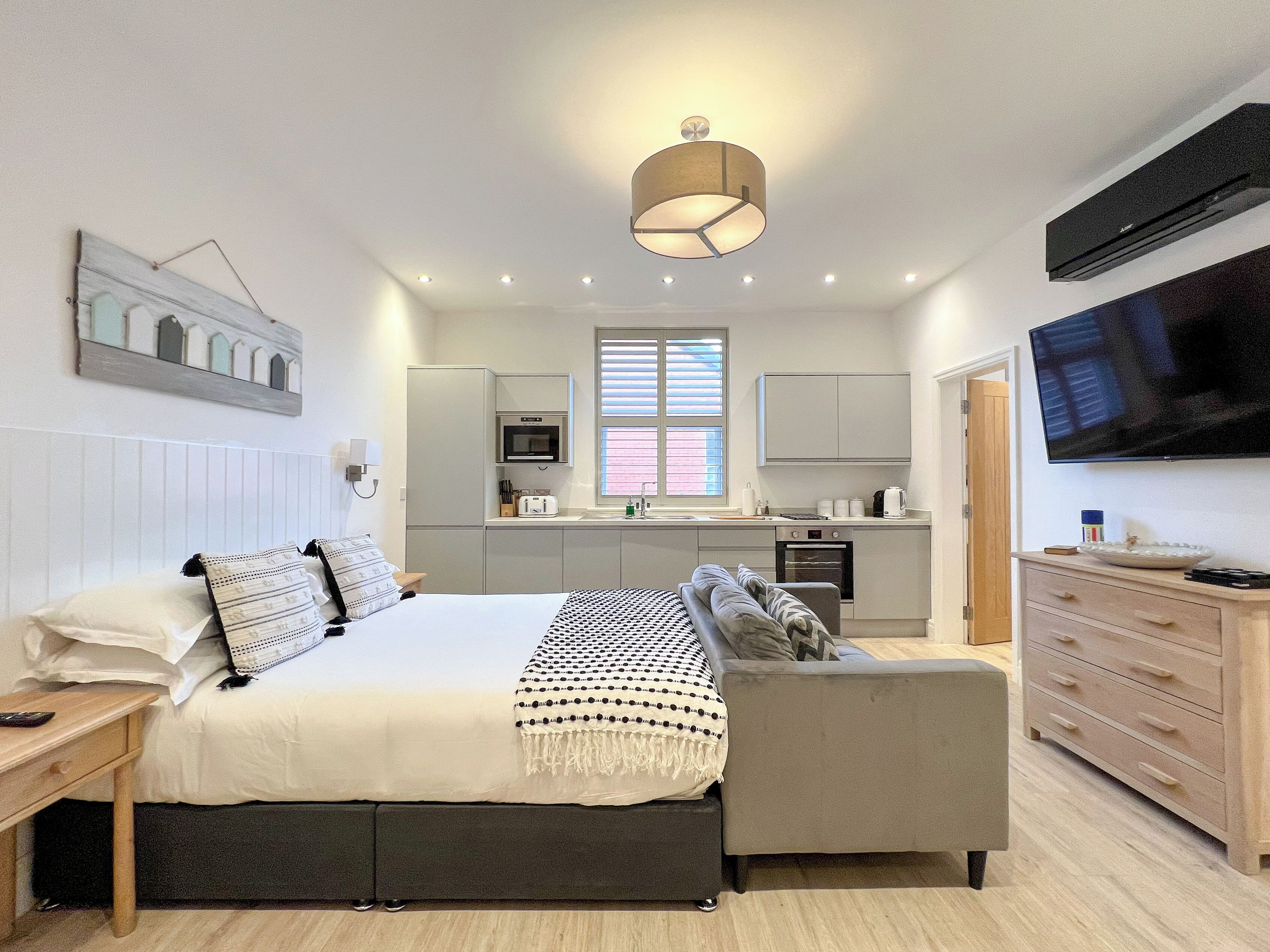 Family Studio Suite, Garden View | Egyptian cotton sheets, premium bedding, pillow-top beds