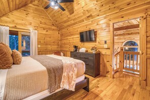 3 quartos, ferros/tábuas de passar roupa, berço de viagem, Wi-Fi