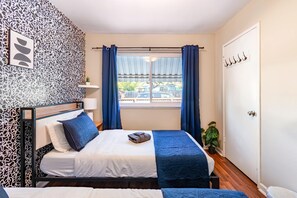 2 soverom, skrivebord, wi-fi og sengetøy