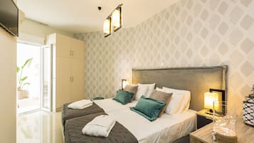 4 bedrooms, iron/ironing board, travel crib, free WiFi