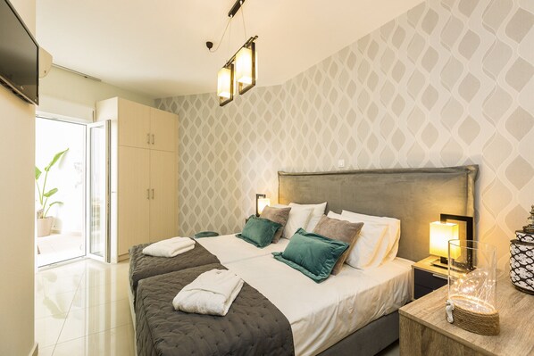 4 عدّة غرف نوم ومكواة/لوح كي وسرير سفر وواي فاي مجانًا