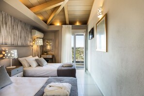 4 室のベッドルーム、アイロン / アイロン台、旅行用ベビーベッド、WiFi (無料)