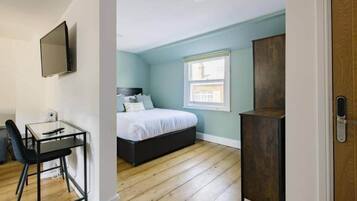 1 bedroom, iron/ironing board, WiFi