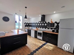 Microwave, dishwasher - Côté Jardin - MARAUSSAN (MARAUSSAN)