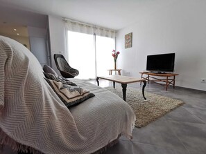 Interior - L'Oustal - ASSIGNAN - Gîte (ASSIGNAN)