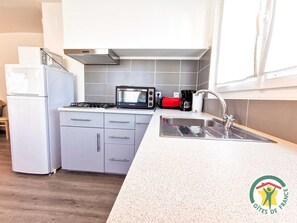 Microwave - Le Flamant Rose - CANDILLARGUES (CANDILLARGUES)