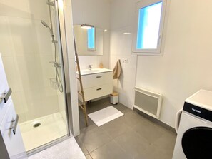 Dusche, Haartrockner