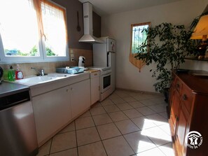Dishwasher - LO SOLELH - CAZOULS-LES-BEZIERS (CAZOULS-LES-BEZIERS)