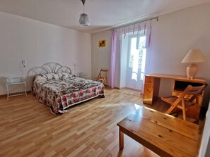 Room - Domaine Honoré Audran- 34G3604 (BOSC(LE))