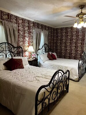 4 chambres, fer et planche à repasser, Wi-Fi, literie fournie