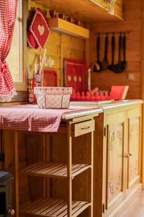 Miscellaneous - Bohemian Night in the Mountains – Ancolie Caravan with View, Heating and Wi-Fi (Gavarnie-Gèdre)