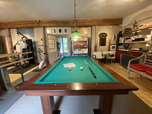 غرفة الألعاب