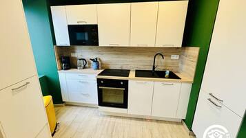 Fridge, microwave, oven, dishwasher