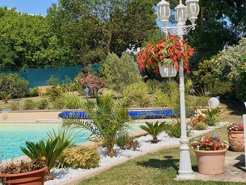 Les Jasmins - PENNAUTIER