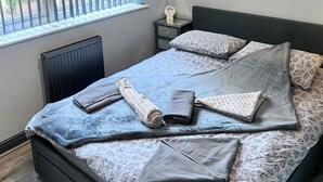 Unclassified image, 2 of 15, button - Cosy Southampton Apartment (Southampton)
