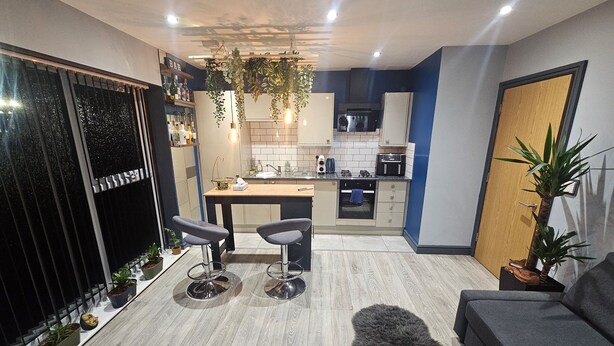 Unclassified image, 1 of 15, button - Cosy Southampton Apartment (Southampton)