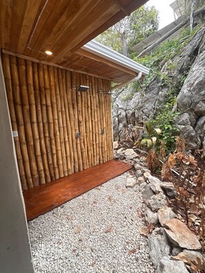 Unclassified image, 3 of 16, button - Studio in Nature with Outdoor Kitchen & Double Showers in santa tersa nearbeach (Provincia de Puntarenas)