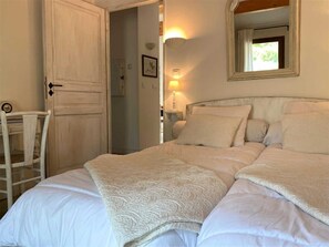 2 bedrooms, free WiFi