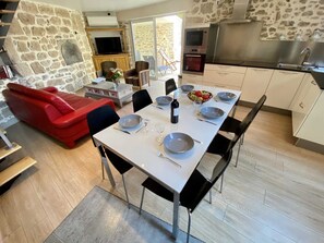 Dining - Le Vieux Puits - CAUNES MINERVOIS (CAUNES MINERVOIS)