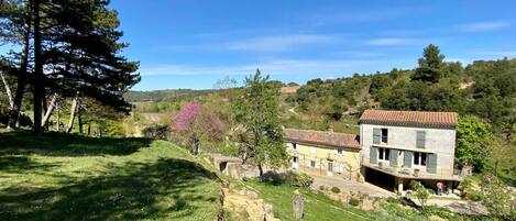 Terrain de l’hébergement