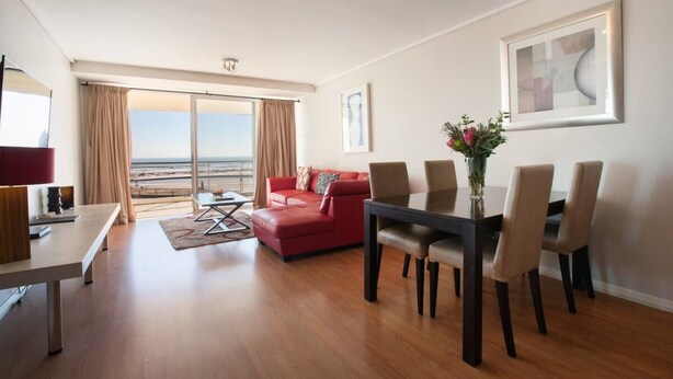 Unclassified image, 1 of 21, button - Lagoon Beach 136A by Ctha (Milnerton)