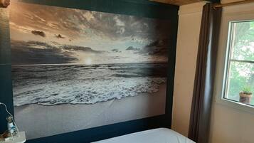 2 bedrooms, free WiFi