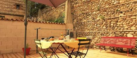 Restauration extérieure