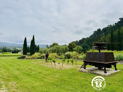 Gite le Bouis - VILLENEUVE MINERVOIS