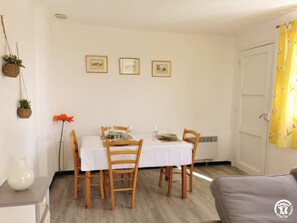 Dining - Canigou - TROUILLAS - Gîte (TROUILLAS)