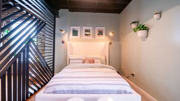 1 bedroom, iron/ironing board, travel crib, WiFi