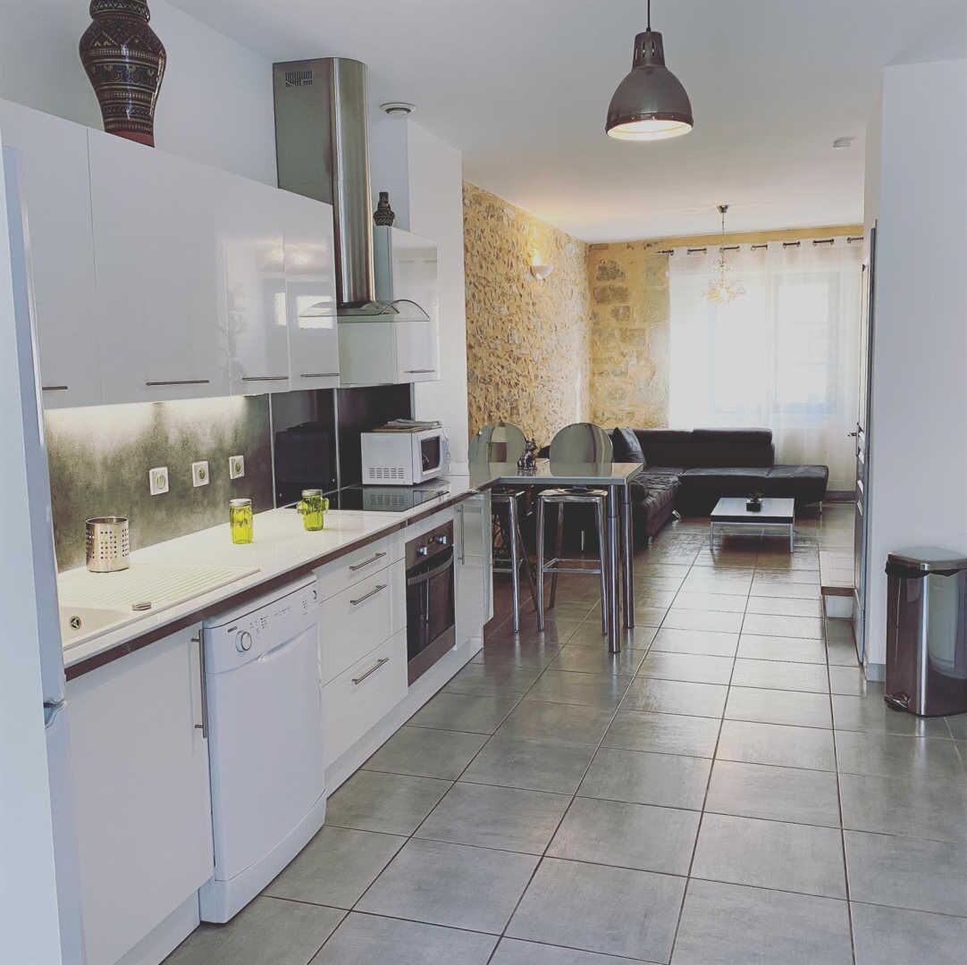 Frigorifero, microonde, forno, lavastoviglie