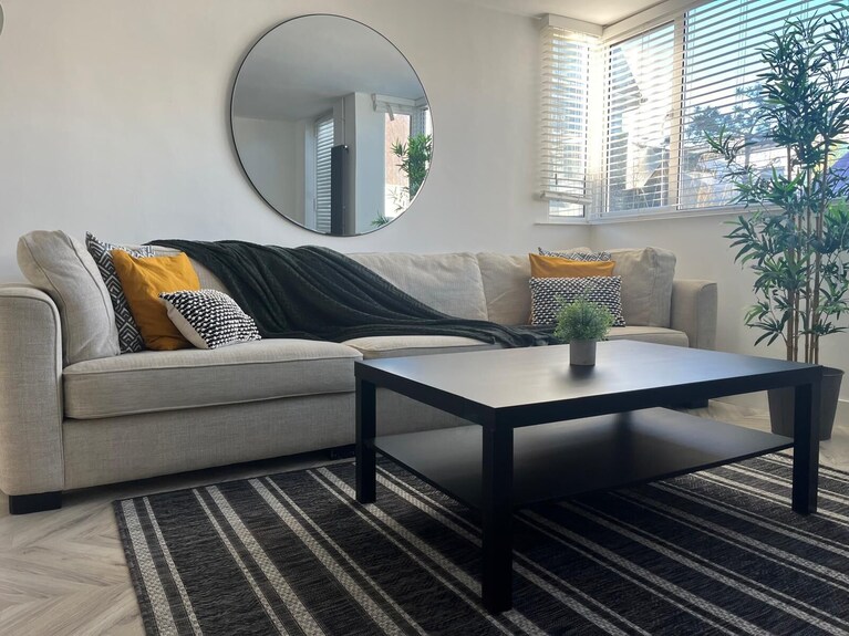 Spacious 2-bed, 2-bed Apartment In The Heart Of Brighton - Brighton