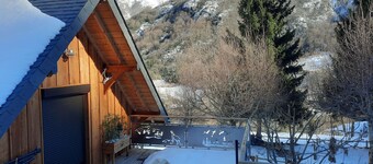 Cozy chalet with magical mountain views – perfect for families or friends