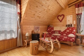 Interior - Cozy chalet with magical mountain views – perfect for families or friends (Gavarnie-Gèdre)