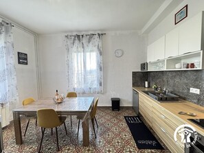 Fridge, microwave, dishwasher