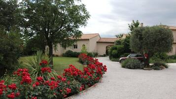 Enceinte de lâhĂ©bergement