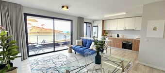 Sea View Garajau I by Rentallido