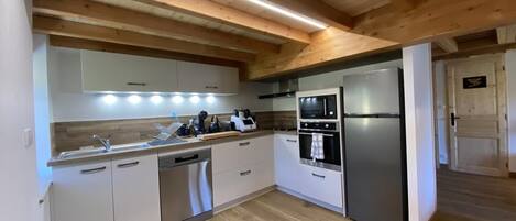 Fridge, microwave, oven, dishwasher