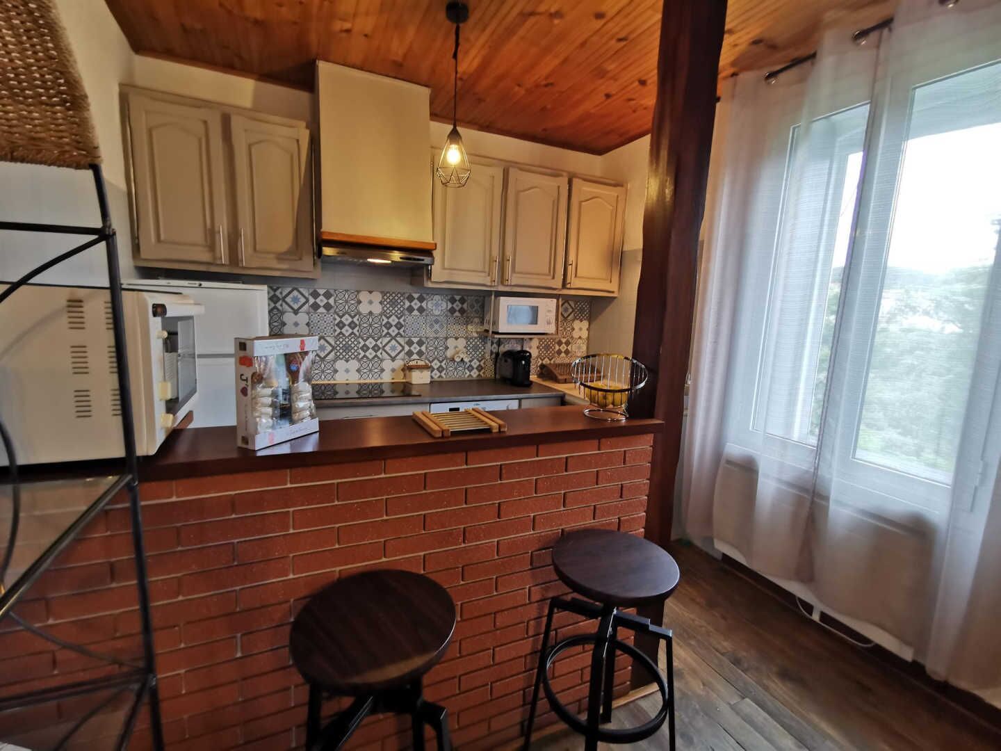 Réfrigérateur, micro-ondes, four, lave-vaisselle